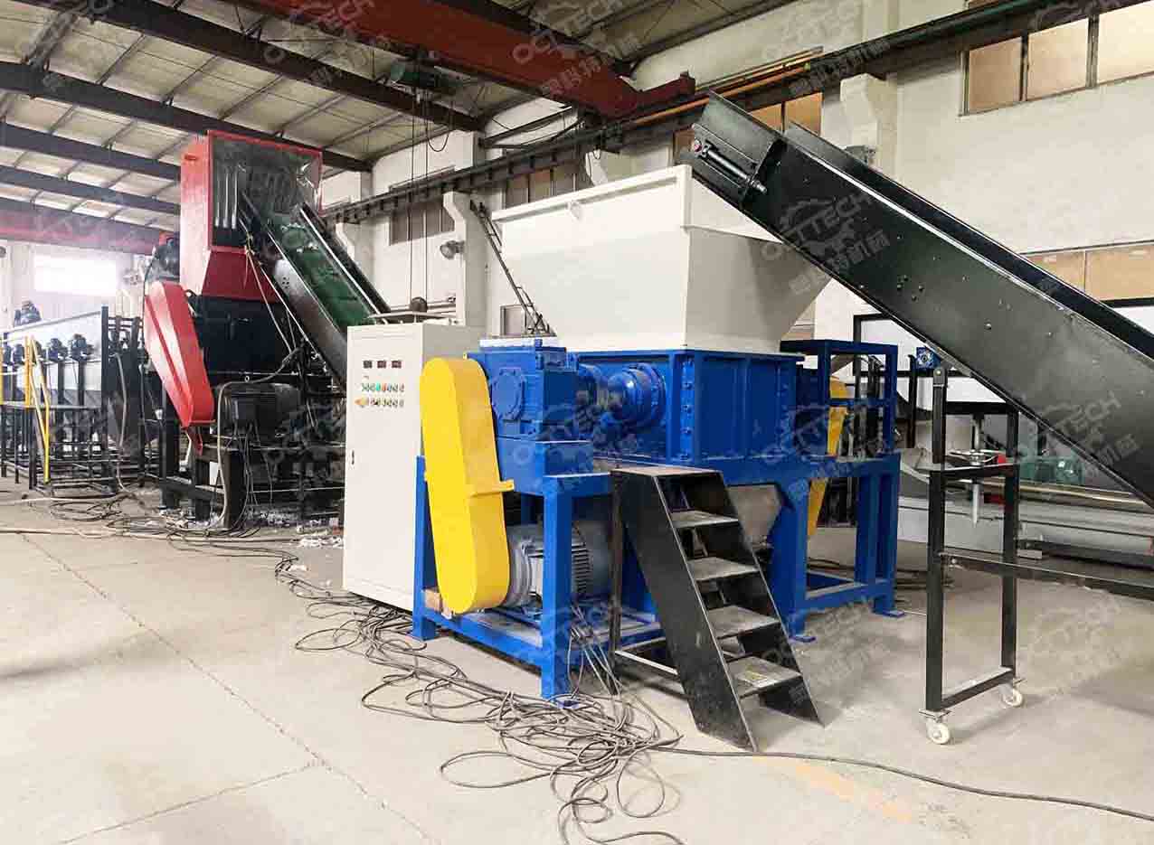 Double single-shaft shredder machine