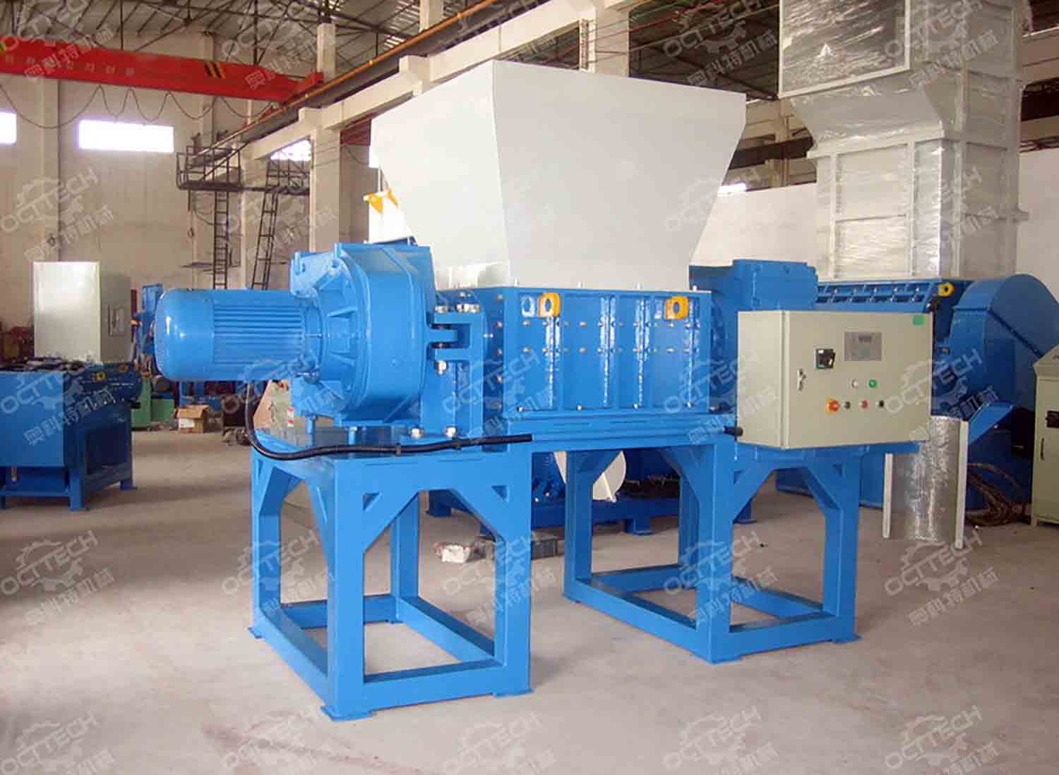 Double shaft shredder machine
