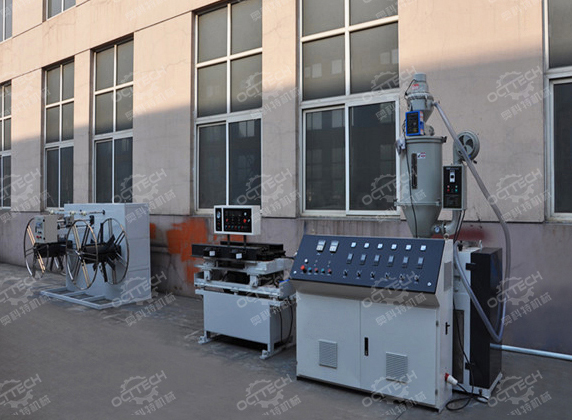 PE PVC corrugated pipe extrusion line